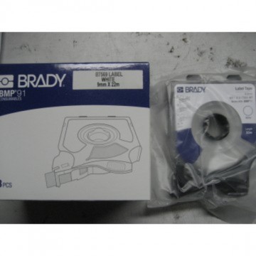 Brady Label White  M91-9-WT ( 3pcs/Box)